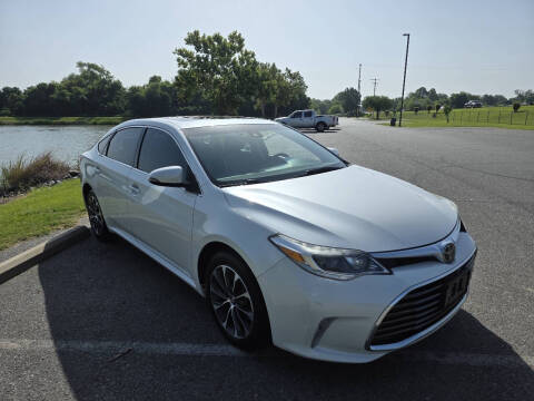 2017 Toyota Avalon XLE Premium