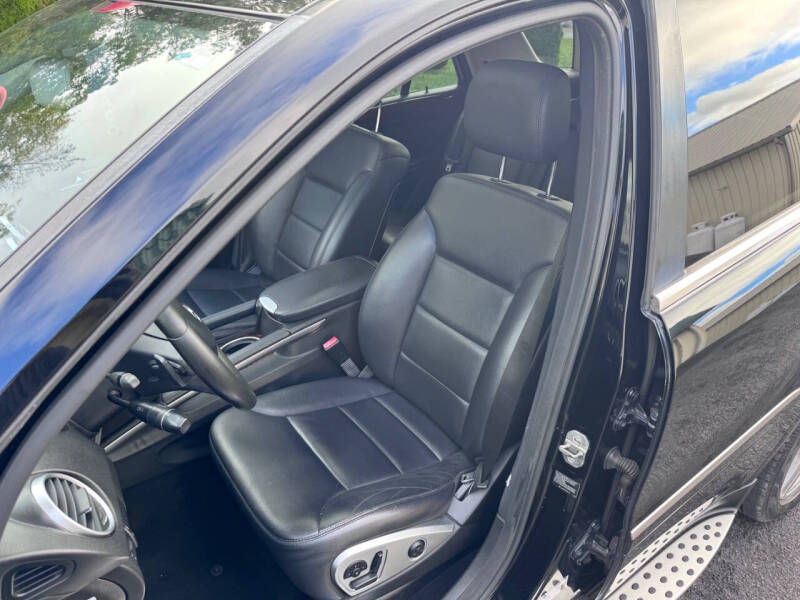 2009 Mercedes-Benz M-Class ML 550