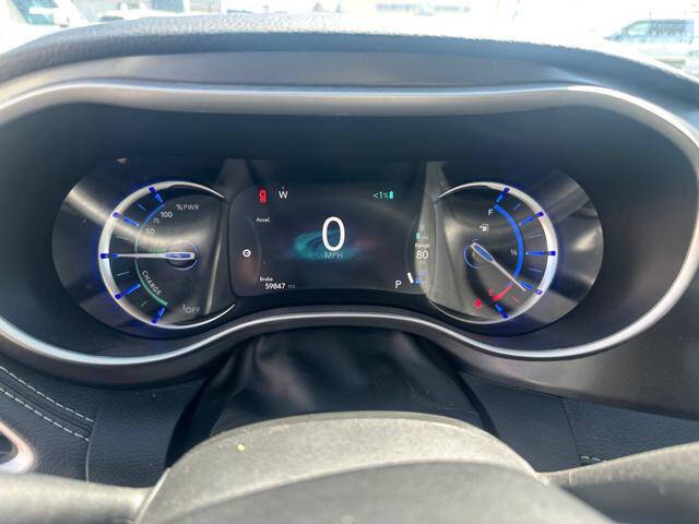 2024 Chrysler Pacifica Plug-In Hybrid