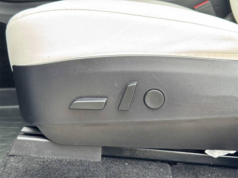 2020 Tesla Model Y Performance