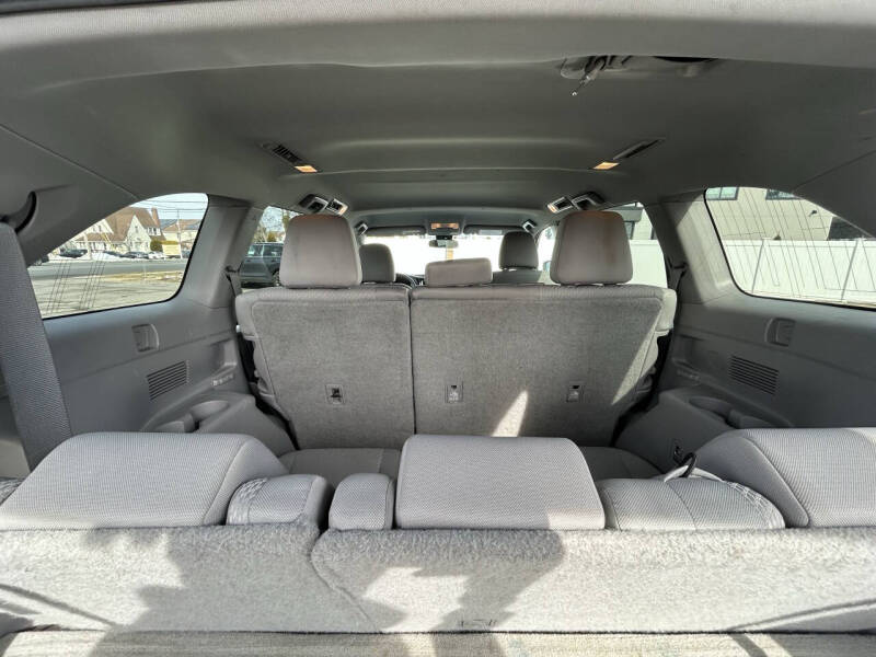 2017 Toyota Highlander LE