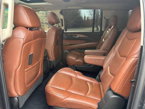 2017 Cadillac Escalade ESV Premium Luxury