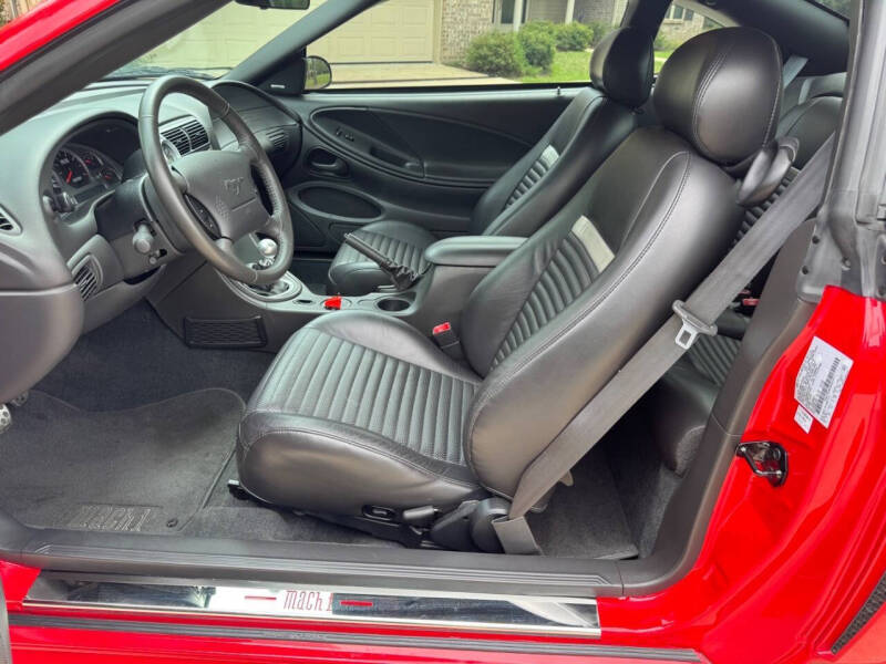 2003 Ford Mustang Mach 1 Premium