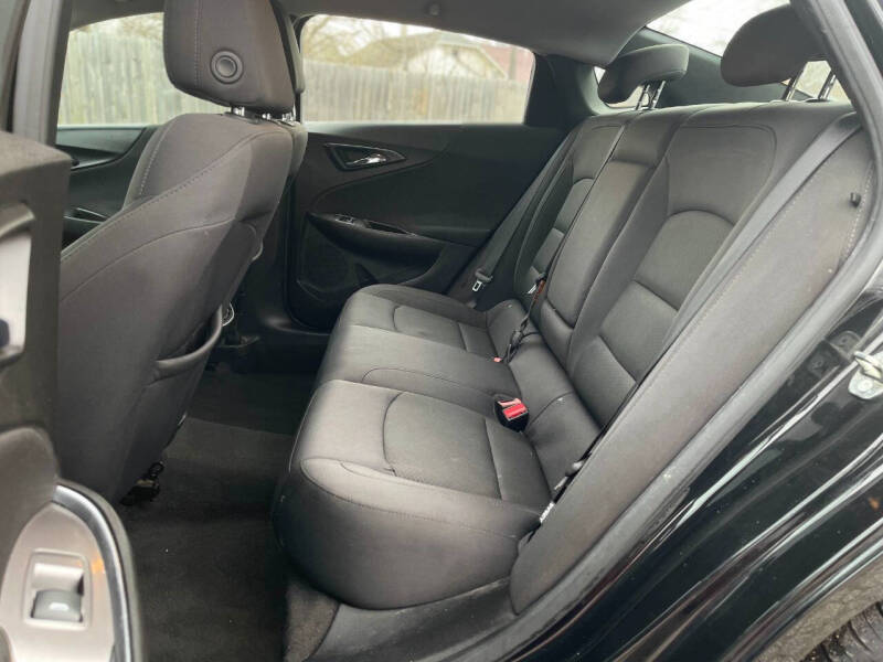 2017 Chevrolet Malibu LT