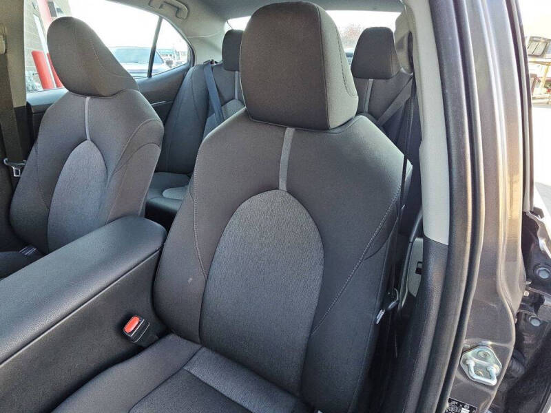 2024 Toyota Camry LE