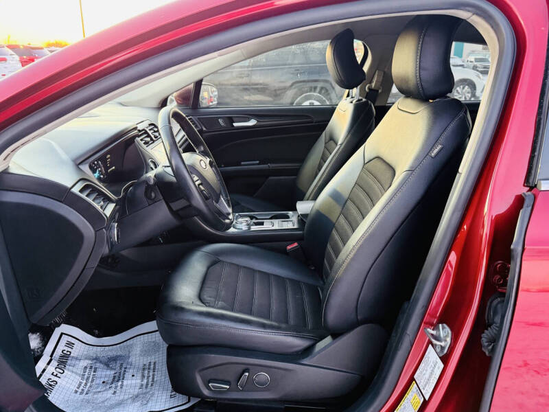 2018 Ford Fusion SE