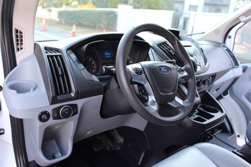 2019 Ford Transit