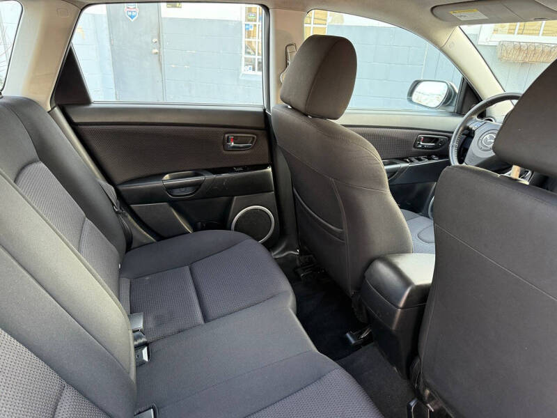 2009 Mazda MAZDA3 s Touring