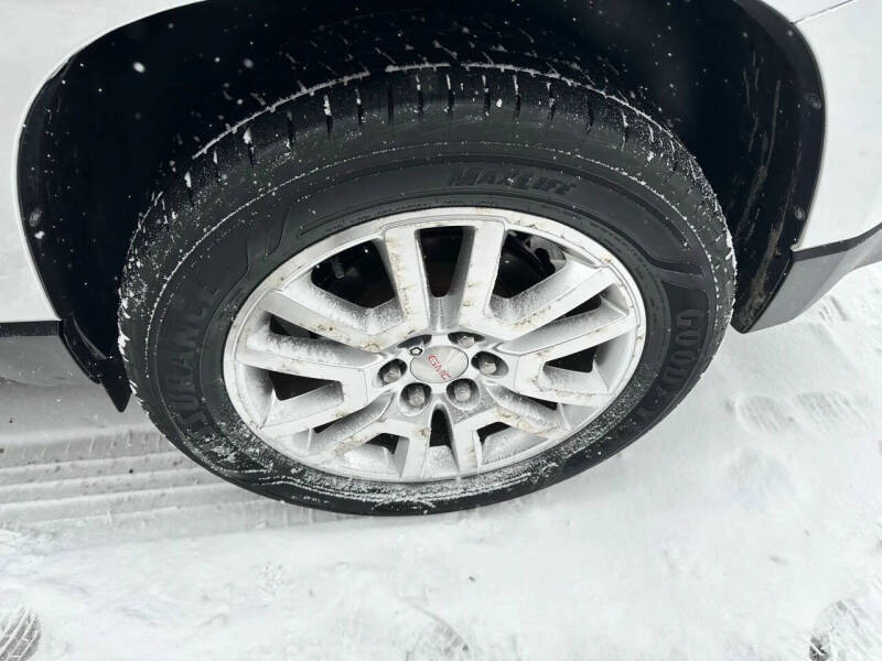 2016 GMC Acadia SLT-1