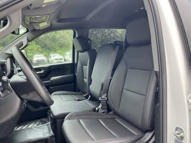 2025 Chevrolet Silverado 3500HD CC Work Truck