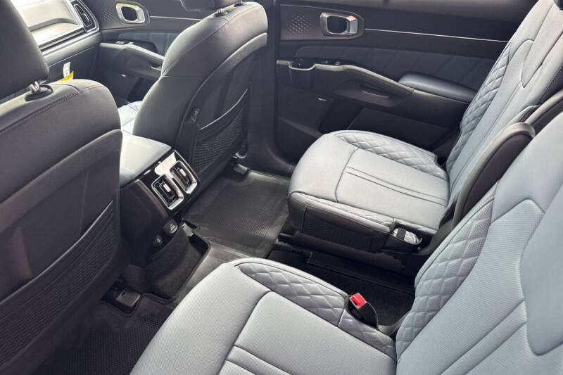 2025 Kia Sorento Hybrid SX Prestige