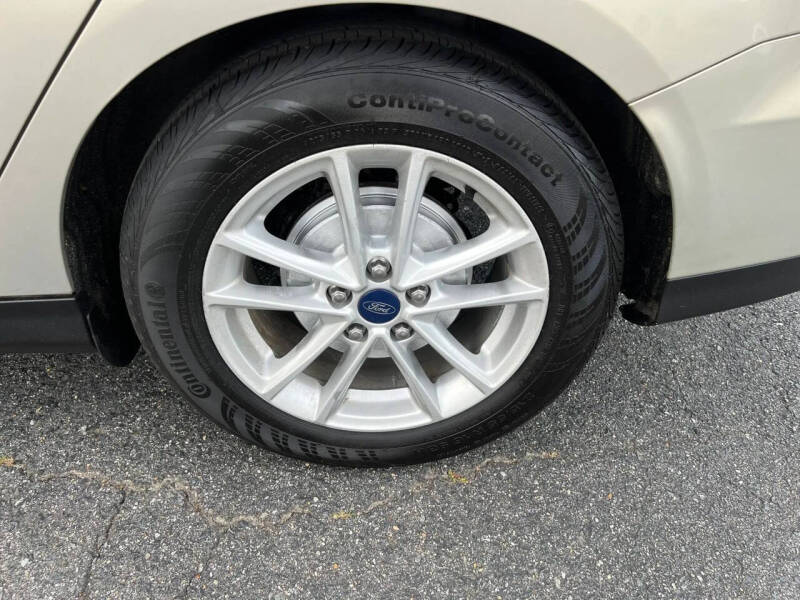 2015 Ford Focus SE