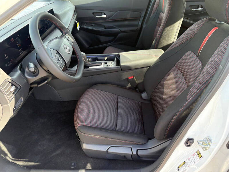 2026 Nissan Sentra SR
