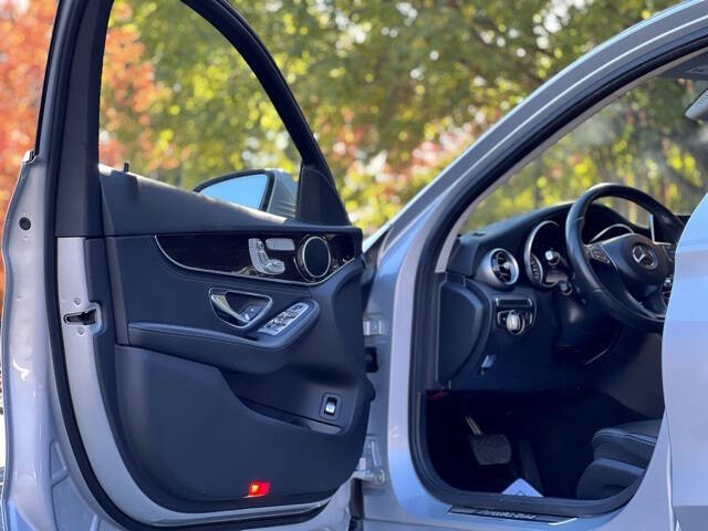 2016 Mercedes-Benz C-Class C 300