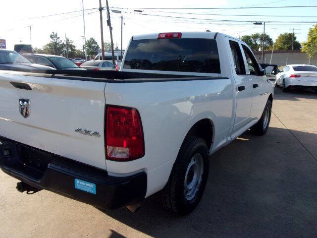 2012 RAM Ram 1500 Pickup ST photo 11