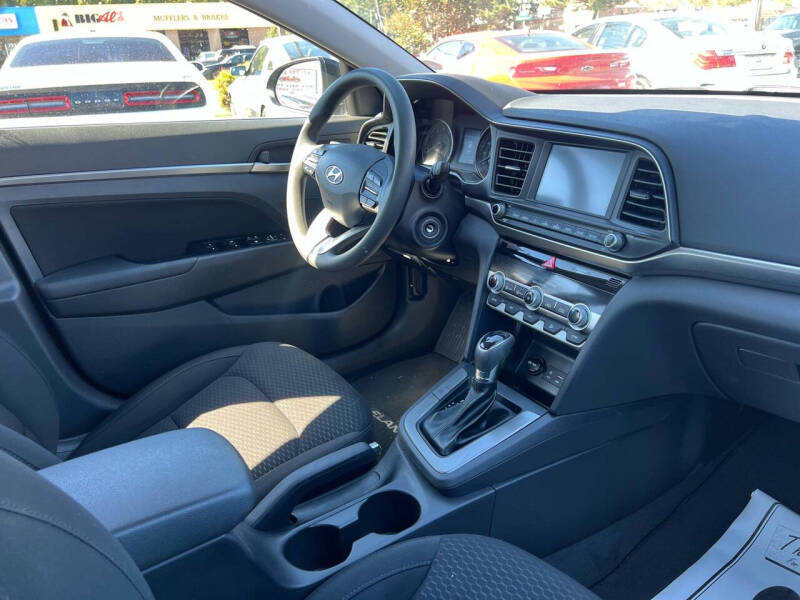 2020 Hyundai Elantra SEL