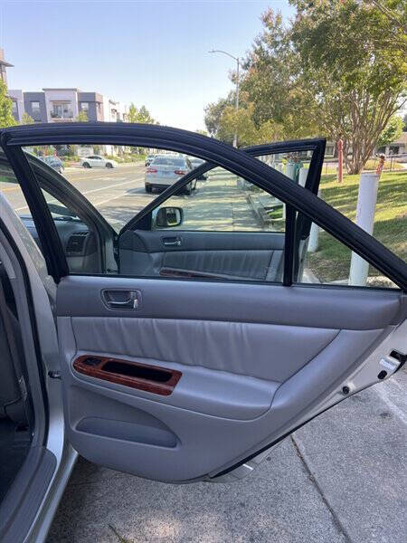 2003 Toyota Camry XLE
