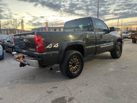 2003 Chevrolet Silverado 1500 LS