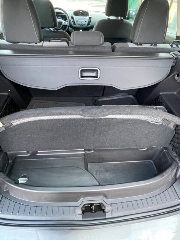2017 Ford C-MAX Hybrid SE