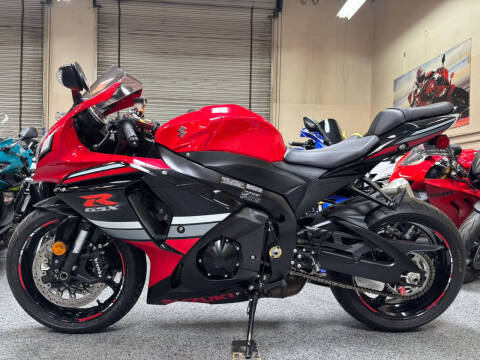 2016 Suzuki GSX-R1000
