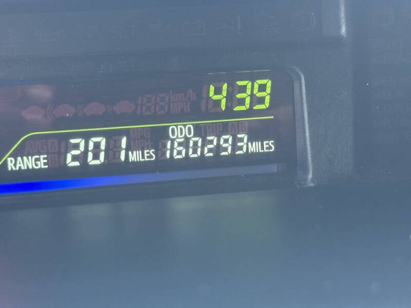 2015 Toyota Prius v Two