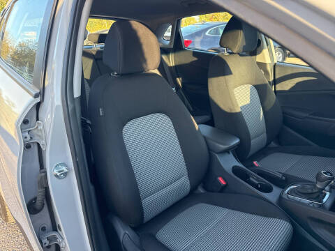 2023 Hyundai Kona SE