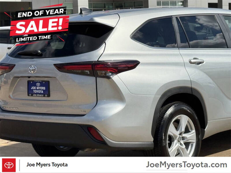 2025 Toyota Highlander LE