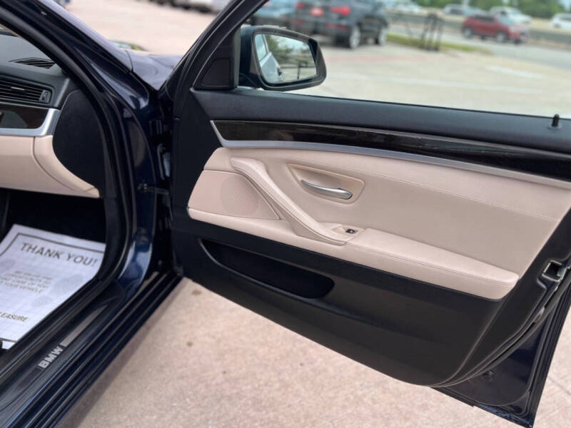 2012 BMW 5 Series 535i