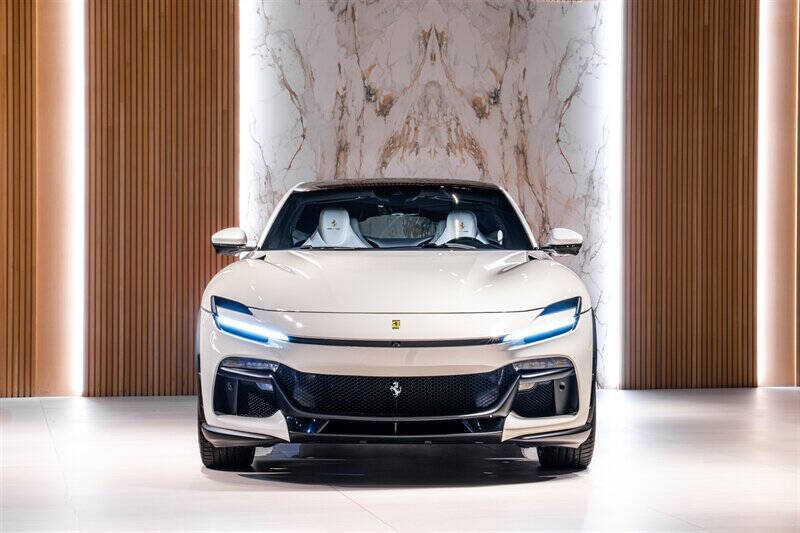 2026 Ferrari Purosangue