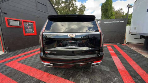 2023 Cadillac Escalade Premium Luxury