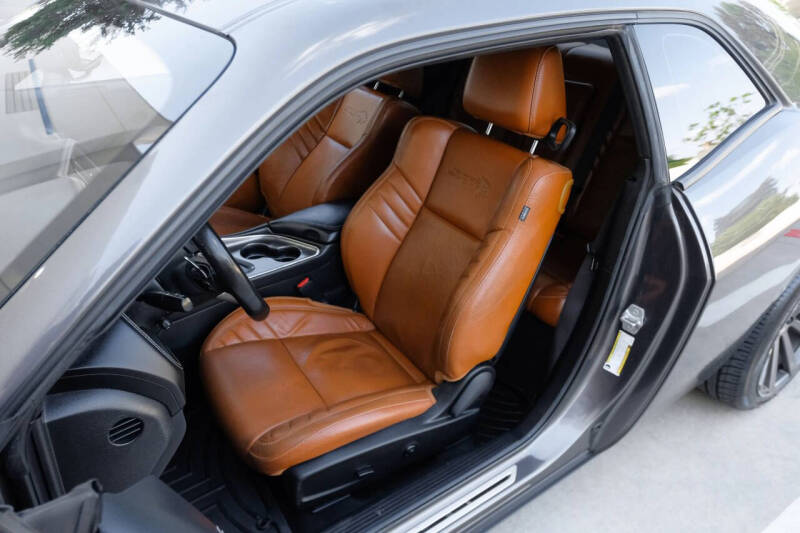 2020 Dodge Challenger