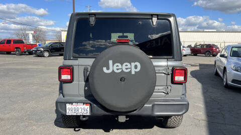 2020 Jeep Wrangler Sport