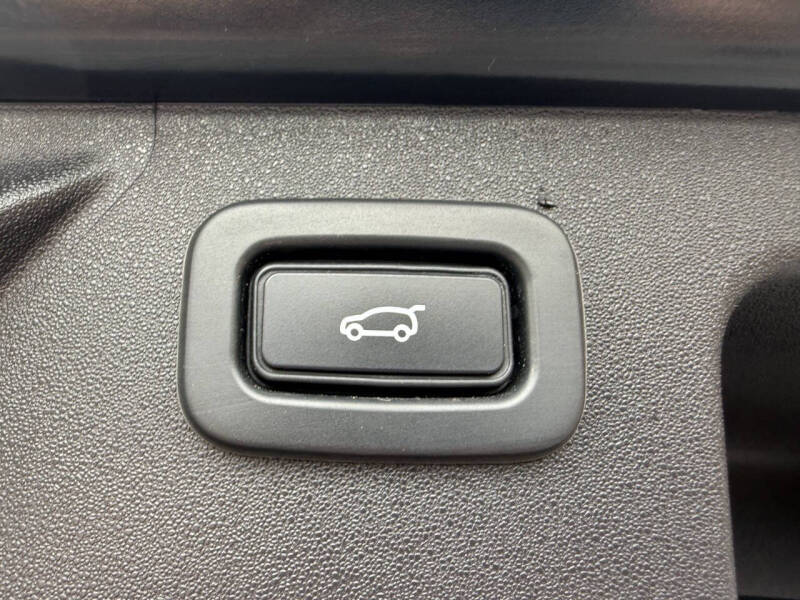 2020 Land Rover Discovery Sport P250 S R-Dynamic