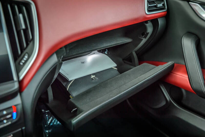 2018 Maserati Ghibli