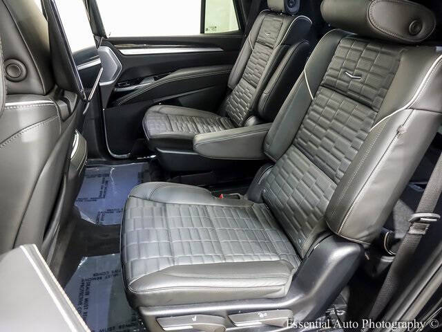 2025 Cadillac Escalade Sport Platinum