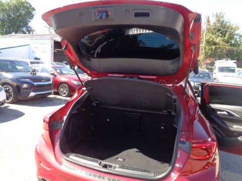 2018 Infiniti QX30 Sport