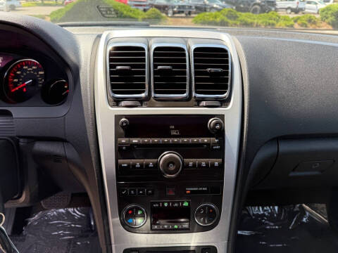 2011 GMC Acadia SLT-1