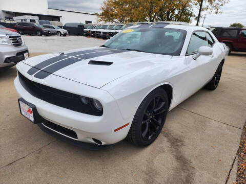 2017 Dodge Challenger SXT