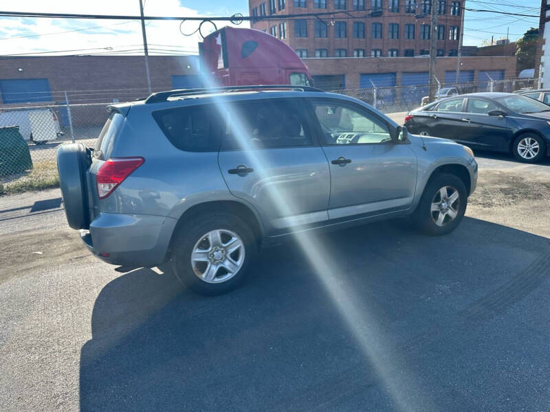 2008 Toyota RAV4 Base photo 21