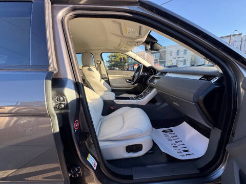 2017 Land Rover Range Rover Evoque SE