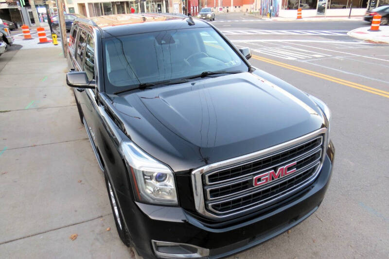 2016 GMC Yukon XL SLT