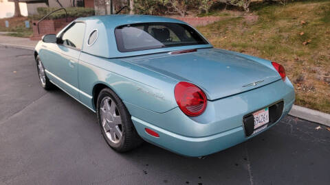 2002 Ford Thunderbird Deluxe