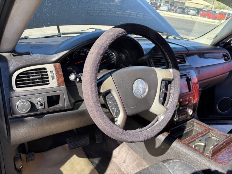 2010 GMC Yukon Denali