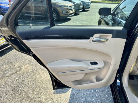 2014 Chrysler 300