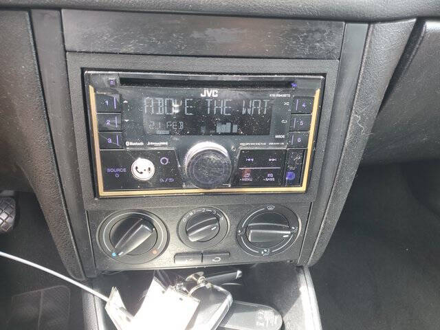 2004 Volkswagen Golf GL