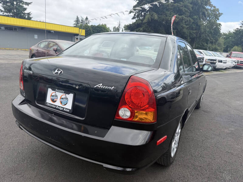 2005 Hyundai Accent GLS