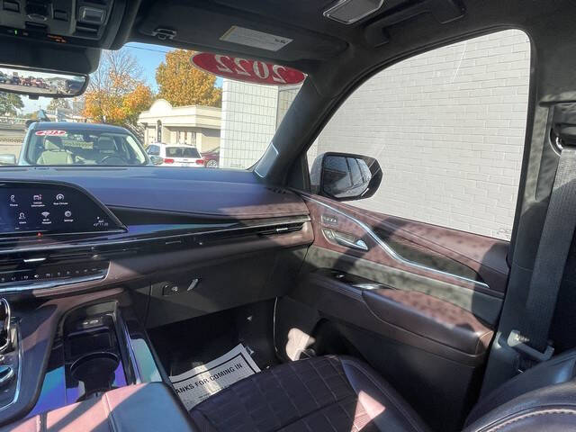 2022 Cadillac Escalade ESV Sport Platinum