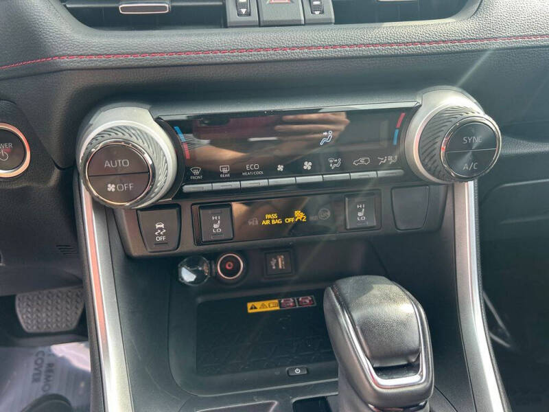 2024 Toyota RAV4 Prime XSE