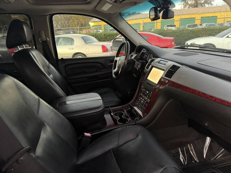 2008 Cadillac Escalade