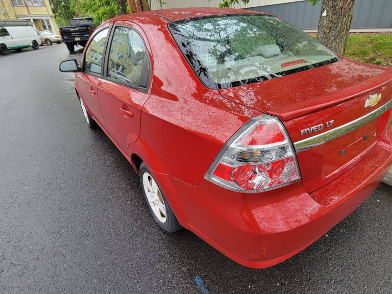 2011 Chevrolet Aveo LT